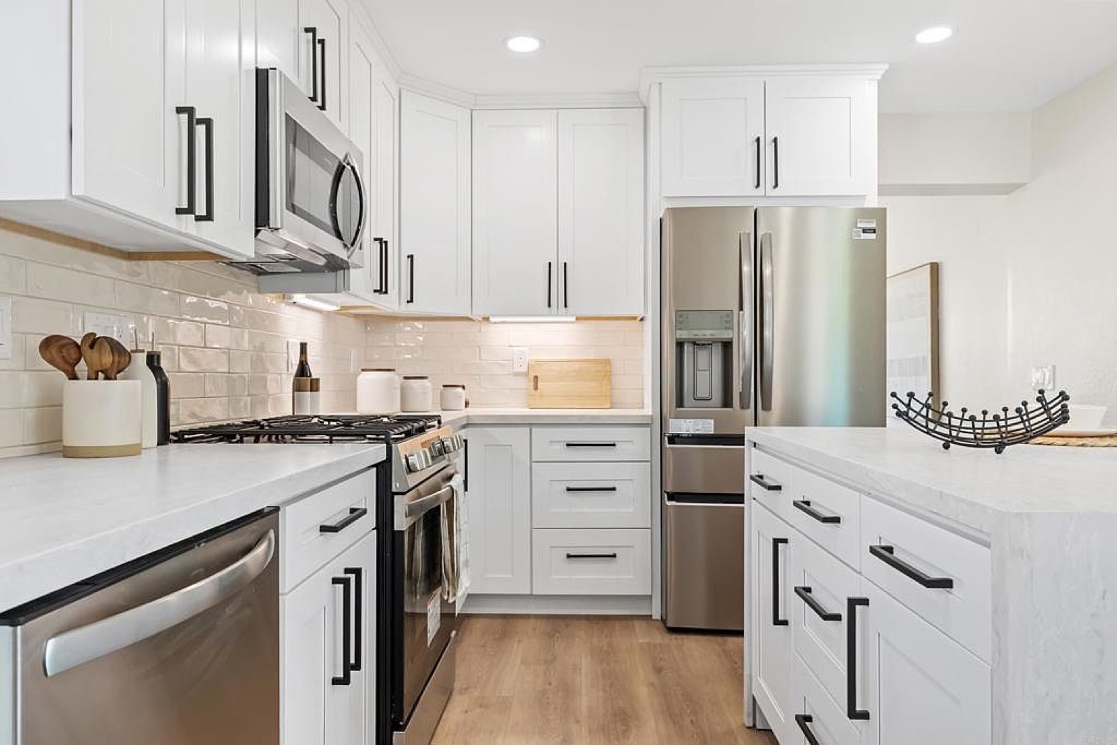 Otay Lakes kitchen